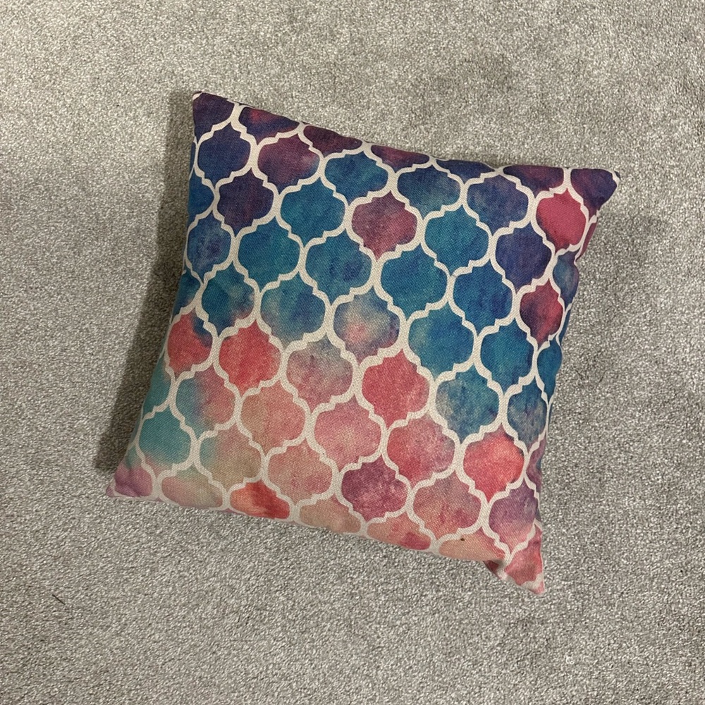 Throw pillow
